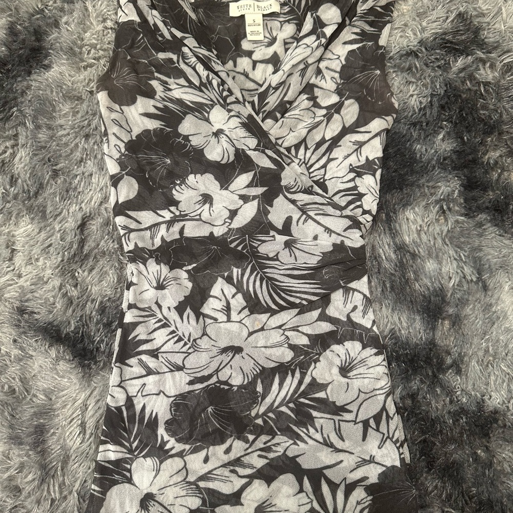 White & Black Floral Wrap top blouse by White House Black Market